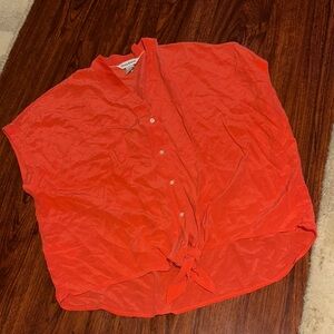 Tommy Bahama Coral 100% silk Button-Up sleeveless Shirt with front tie size L